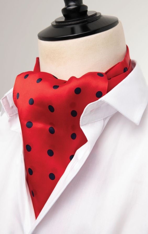 Foulard rouge a pois - Le Cotillon